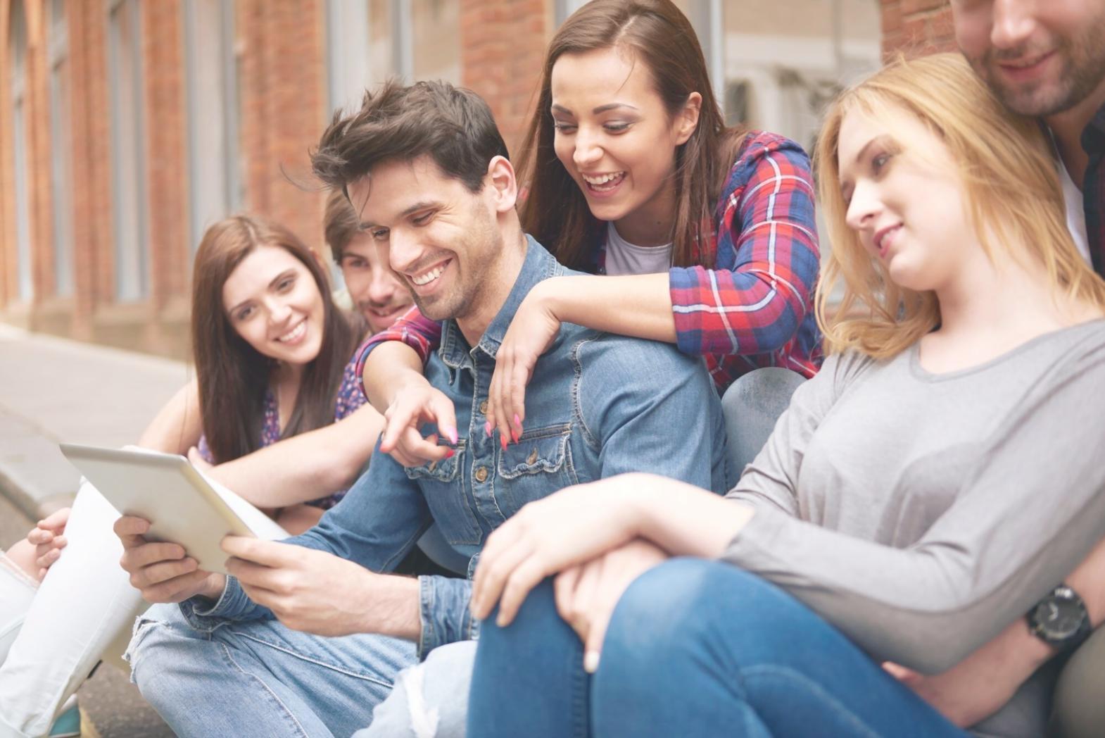 Materiali e strumenti utilizzati durante le sessioni